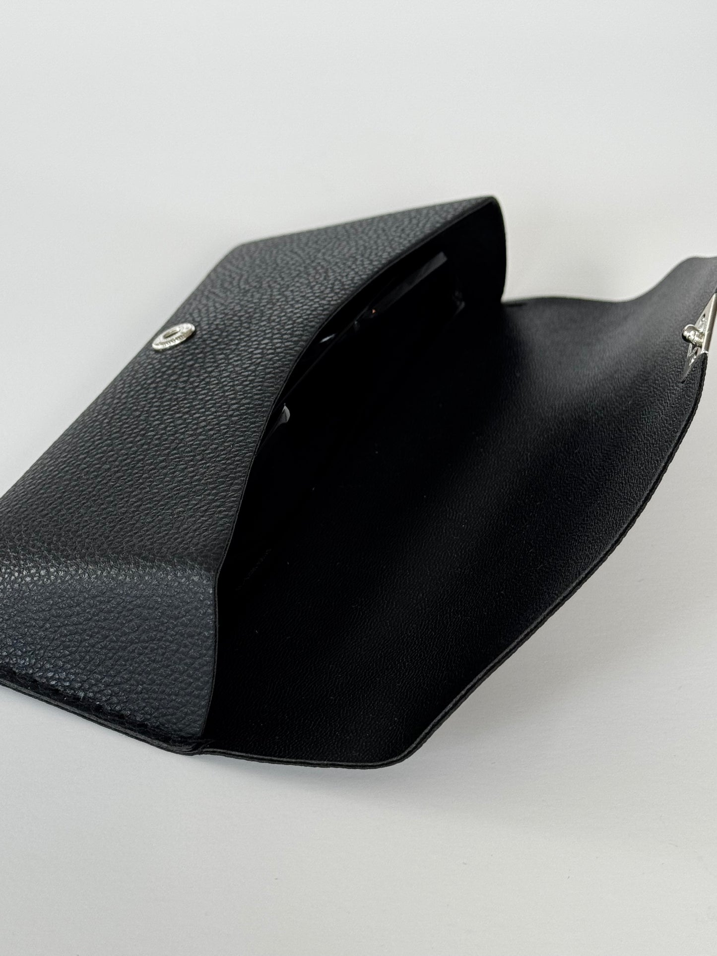 Sunglasses flip cover