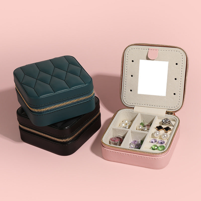 Portable double-layer zipper jewelry box