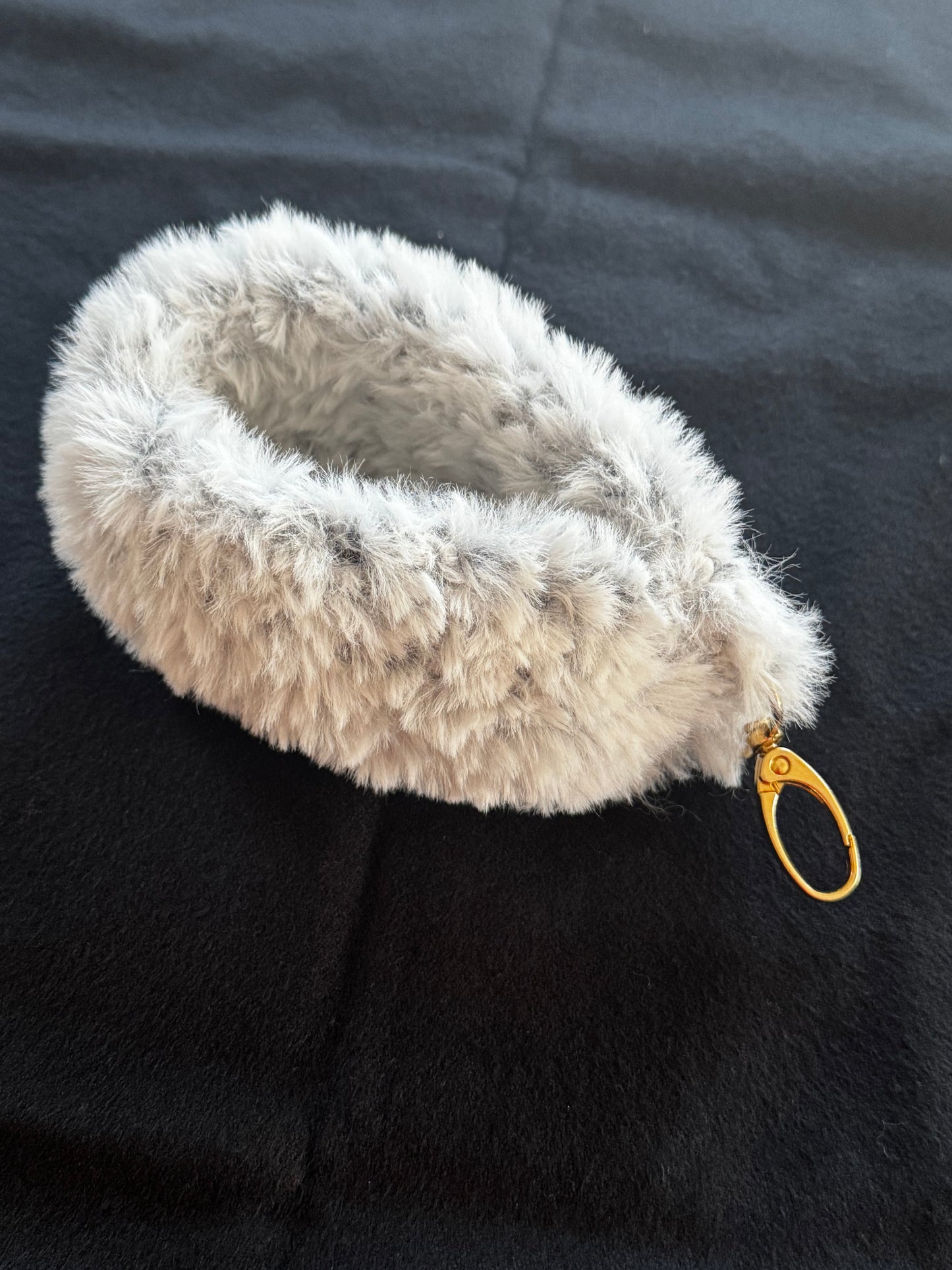 Faux Fur Keychain Band