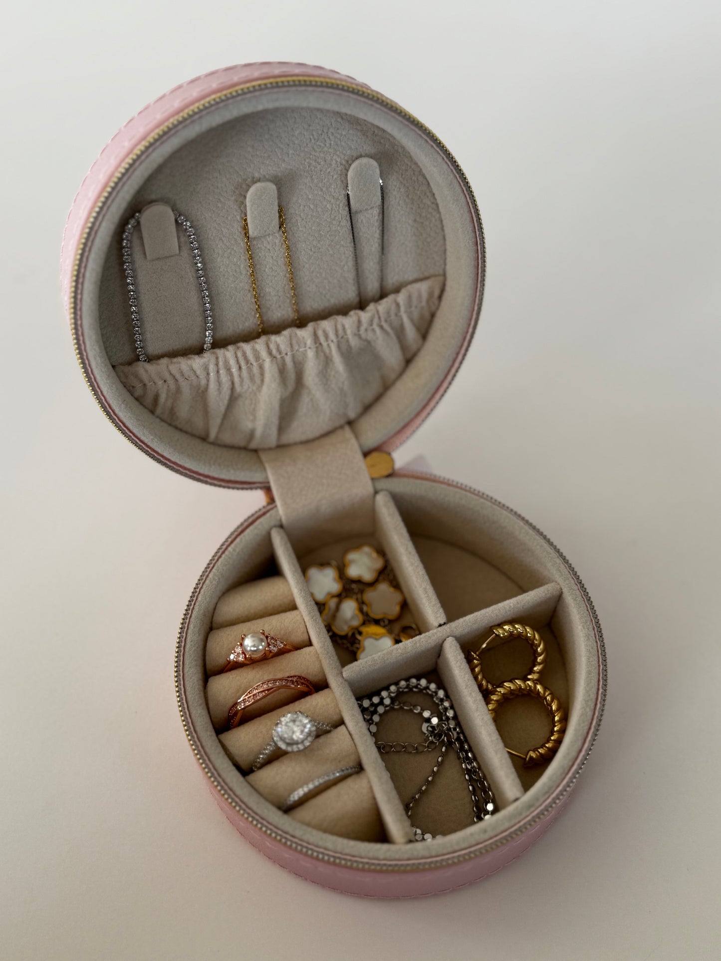 Travel Portable Leather Round Jewelry Box